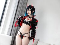 [Cosplay] 屿鱼 碧蓝航线 胡滕赛车 [41P-197MB]