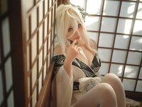 [Cosplay] 湖里狸 - 白凤