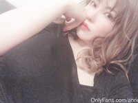 [Onlyfans] 冲田杏梨 (2025.05.15)