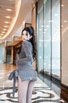 [XR Uncensored] Li Li Sha (李丽莎) - R18 秀人网模特 女神的短裙灰丝
