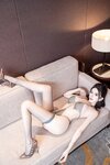 [XR Uncensored] Li Li Sha (李丽莎) - R18 秀人网模特 女神的短裙灰丝