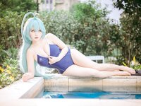 [Cosplay] 是一只熊仔吗 梦前辈 [30P-84MB]
