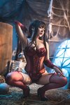 [Cosplay] 是一只熊仔吗 红色corset [42P-189MB]