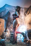 [Cosplay] 是一只熊仔吗 红色corset [42P-189MB]