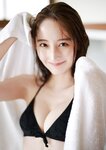 [Photobook]【デジタル限定】菜那セシル 写真集 『 二十歳のプロローグ 』 (ワニブックス デジタル写真集)