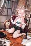 [Cosplay] 是一只熊仔吗 Blue Archive Aru Rikuhachima 碧蓝档案 陸八魔爱瑠 [20P-68.5MB]