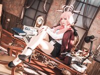 [Cosplay] 是一只熊仔吗 Blue Archive Aru Rikuhachima 碧蓝档案 陸八魔爱瑠 [20P-68.5MB]