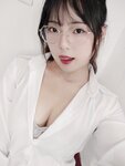 [Cosplay] Natsuko夏夏子 刻度尺OL [43P-82MB]