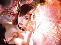 [Cosplay] 瓦斯塔亚小龙虾 猩红之月伊芙琳 [12P-265MB]