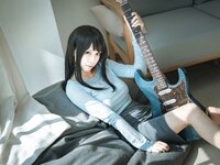 [Cosplay] 三無人型 吉他妹妹 [24P-223MB]