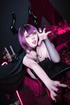 [Cosplay] Natsuko夏夏子 碧蓝航线 德文郡魅魔 [90P6V-1.05GB]