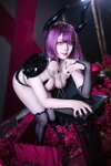 [Cosplay] Natsuko夏夏子 碧蓝航线 德文郡魅魔 [90P6V-1.05GB]