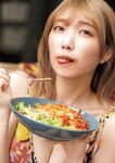 SUNNY GIRL vol.1 Shiko Momotsuki 桃月なしこ, Mio Mizuminato 水湊みお, Sumire Yokono 横野すみれ, Moe Kawase 川瀬もえ, Mea Shimotsuki 霜月めあ