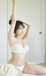 [Photobook]【デジタル限定】横野すみれ写真集「何度だって」 (週プレ PHOTO BOOK)