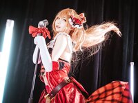 [Cosplay] 是一只熊仔吗 望 [32P-97.4MB]