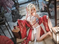 [Cosplay] 是一只熊仔吗 碧蓝航线 光荣 [30P-130MB]