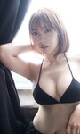 [Photobook] 沢口愛華『週プレ プラス！』アザーカット集「新東京亜熱帯～prologue～」 (週プレ PHOTO BOOK)