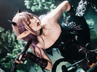 [Cosplay] Natsuko夏夏子 万圣小魔女 [52P1V-566MB]