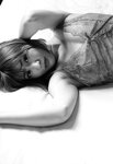 [Photobook] Riho Fujimori 藤森里穂 山岸伸 × SOFT ON DEMANDデジタル写真集 「nostalgia」