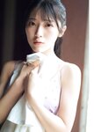 [Photobook] 2026.01.28 佐藤綺星 1st写真集『天使の反射角度』