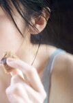 [Photobook] 2026.01.28 佐藤綺星 1st写真集『天使の反射角度』