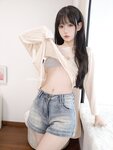 [Fantia] 2025年08月 迷之呆梨 [127P1V-451MB]