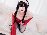 [Cosplay] Natsuko夏夏子 约尔毛衣[36P1V-483MB]