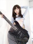 [Fantia] 迷之呆梨 吉他妹妹 [102P4V-685MB]