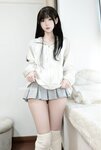 [Cosplay] 迷之呆梨 超短短裙 [18P1V-100MB]