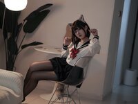 [Cosplay] Natsuko夏夏子 JK大尾巴猫[50P-430MB]
