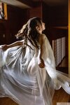 [Graphis] 2025-12-24 Limited Edition – Miyu Aizawa 逢沢みゆ Happy New Year!