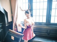 [JVID] Lele 樂樂 - 【全輯上空無碼】巨乳女神 樂樂－鹿角女孩的報恩！