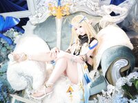 [Cosplay] Seele麦麦 - 鸣潮 菲比&卡提希娅·蓝色花海物语