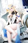 [Cosplay] Seele麦麦 - 鸣潮 菲比&卡提希娅·蓝色花海物语