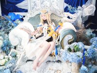 [Cosplay] Seele麦麦 - 鸣潮 菲比&卡提希娅·蓝色花海物语