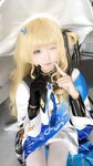 [Cosplay] Seele麦麦 - 鸣潮 菲比&卡提希娅·蓝色花海物语