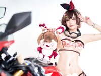 [Cosplay] Joyce Lin - Amber Pizza Genshin Impact