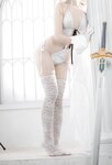 [Cosplay] 阿薰kaOri FGO 白Saber [50P-229MB]