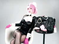 [Cosplay] 半半子 王医生 [56P-311MB]