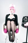 [Cosplay] 半半子 王医生 [56P-311MB]