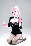[Cosplay] 半半子 王医生 [56P-311MB]