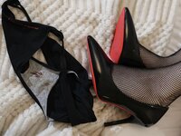 [XR Uncensored] 沈蜜儿 - R18 秀人网模特 黑色的诱惑