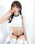 [Fantia] 2021年10月 迷之呆梨 [203P8V-979MB]