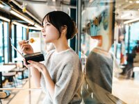 [Photobook] けんけん DL写真集 グラグラ写真集 [157P-414MB]