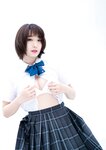 [Photobook]【デジタル限定 YJ PHOTO BOOK】伊織もえ写真集「制服はちゃんと着なさーい!!」