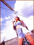 Fumika Suzuki 鈴木史華 A Place in the Sun