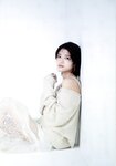 [Photobook] 若月佑美 履きなれない靴を履き潰すまで