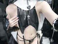 [Cosplay] 阿薰kaOri 蓝羽毛w魅魔 [95P5V-927MB]
