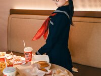 [Cosplay] 幼水铃衣 - 靡途