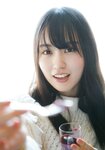 [Photobook] 乃木坂46賀喜遥香 1st写真集 まっさら v4